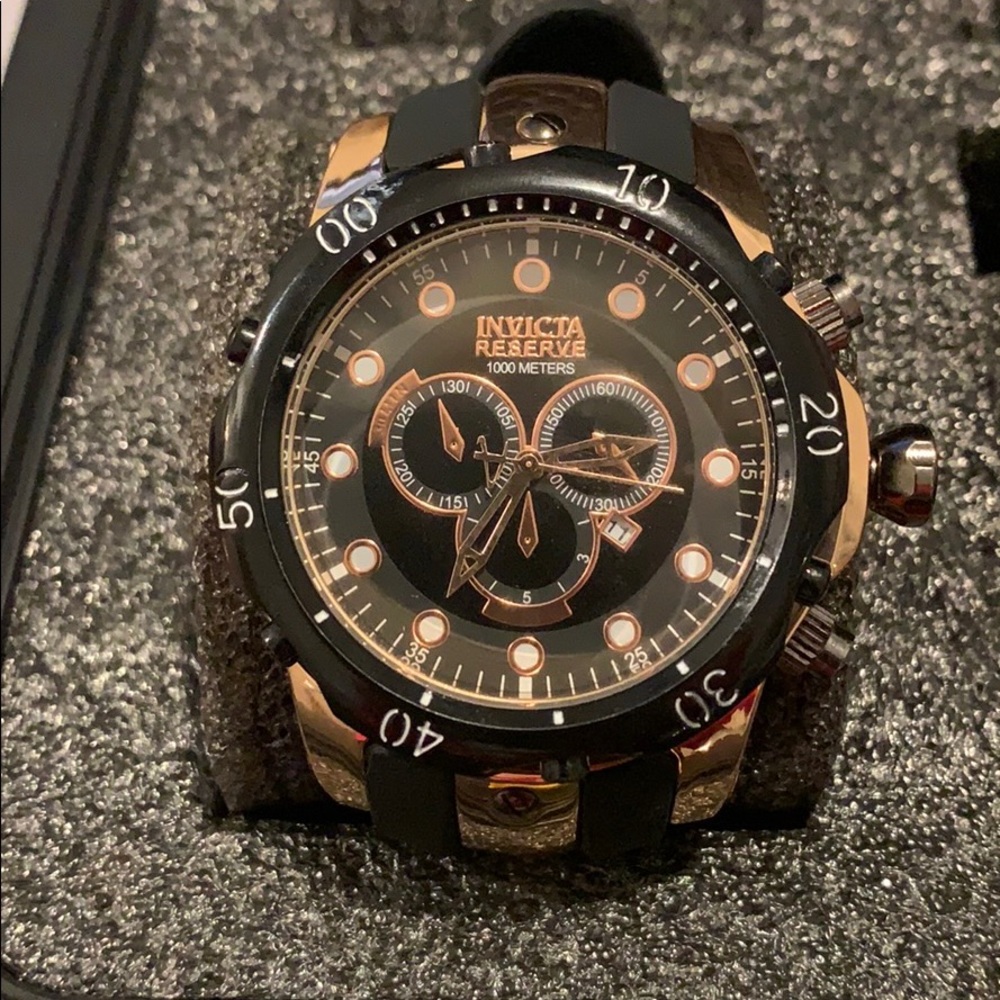Invicta reserve Watch